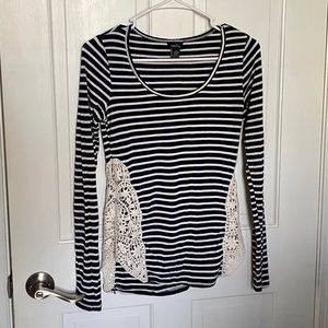 Navy & white stripes